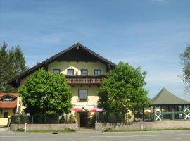 Gasthaus Eggerberg, hotel a Neumarkt am Wallersee