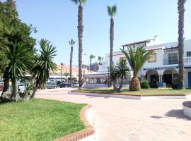 salobreña primera linea de playa, ξενοδοχείο σε Salobrena