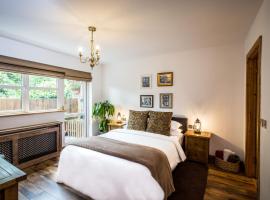 Rose Cottage B&B, hotel near Dublin North Suburb, Swords