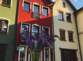 Hotel oraz domy - Kanu Club, Cama e café (B&B) em Nowy Zyzdrój