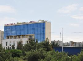 Hotel Shine Palace, hotel near Sarajishvili Metro Station, Tbilisi
