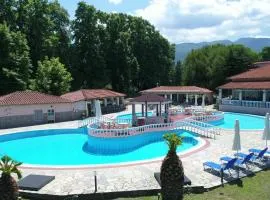 Sintrivanis Resort Beach