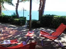 Fascinosa casa sul mare in posizione mozzafiato