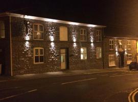 Dunraven Hotel, hotel i Rhondda