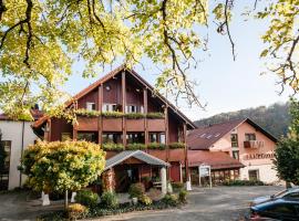 Restaurant & Landhotel Winter, khách sạn có chỗ đậu xe ở Gomadingen