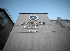 Hotel Artemide, hotel ad Aversa