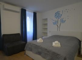 Apartments and Rooms Oliva, nastanitev ob plaži v Cresu