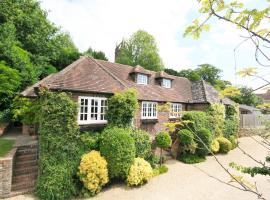 Church Combe - Petworth West Sussex, bed and breakfast en Petworth