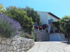Apartments Bojana Rab: Rab şehrinde bir otel