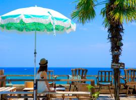 PavilionSurf&Lodge, Hotel in Shishikui