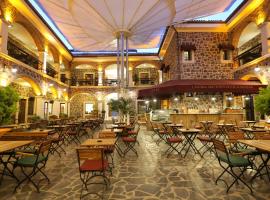 L'Agora Old Town Hotel & Bazaar, hotel in Izmir