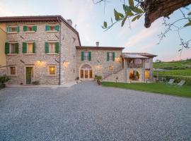 Corte Formigar, nhà nghỉ B&B ở SantʼAmbrogio di Valpolicella