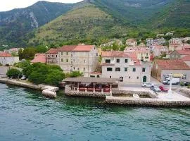 Lanterna Apartments