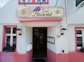 Hotel Blüchertal, hotell i Bacharach