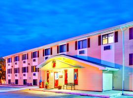 Super 8 by Wyndham Burlington, hotel perto de Southeast Iowa Regional Airport - BRL, 