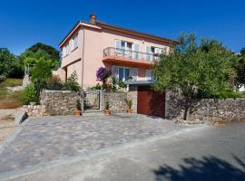 Apartmani Anica, hotel i Risika