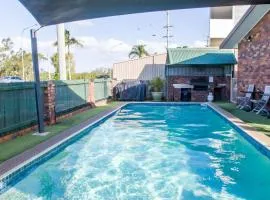 Arabella Motor Inn (formerly South Tweed Motor Inn)