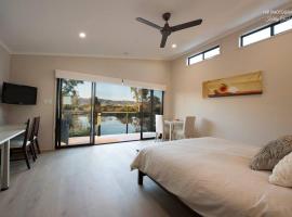Still Earth, hotel in Port Pirie