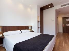 Hotel Olympia Universidades: Valensiya'da bir otel
