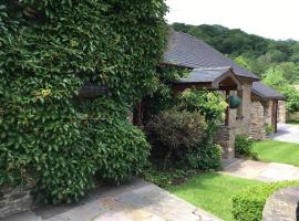 Ty Carreg Fach Staycation Cottage Cardiff、カーディフのアパートメント