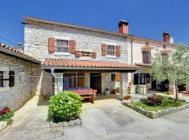 Holiday Home Batelani