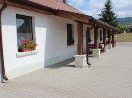 Pillangó Vendégház, hotel v destinaci Tállya