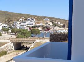 Loutra House Kythnos, hotel with parking in Loutrá
