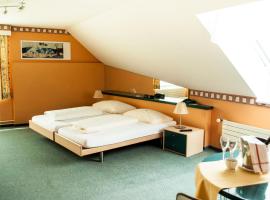 Landgasthof Lowen, hotel a Sulgen