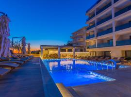 Luxury Aparthotel, hotel in Makarska
