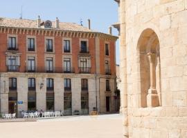 Tirso de Molina, hotel en Almazán