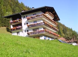 Haus Strieder, hotel sa Maria Luggau