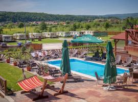 Nemeth Camping Spa & Pool Access, hotel in Sovata
