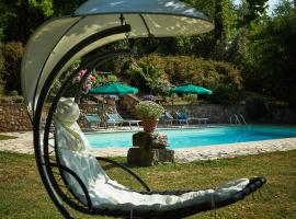 La Loggetta - Chianti apartments, country house in Gaiole in Chianti