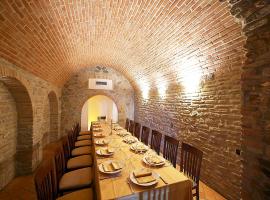 Palazzo dei Poeti, hotel v destinaci Tursi