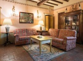 Villa Lysis, hotell med jacuzzi i Lastra a Signa