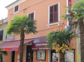 Apartments Lav Poreč, ξενοδοχείο στο Πόρετς