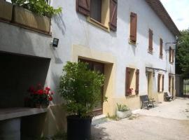 Bastide Ecurie Massilia, homestay in Aubagne