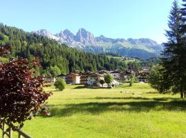 Casa Soia, parkimisega hotell sihtkohas Falcade