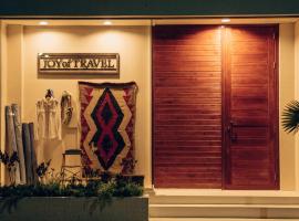 Orrs, hotel near Kadena Airbase - DNA, Chatan