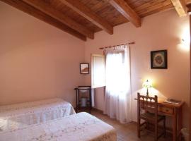 Casa Javier, hotel cu parcare din Rodellar