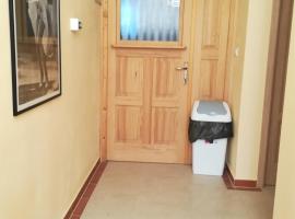 Cinema House Single & Double Rooms & Studio Apartments, Privatzimmer in Pula