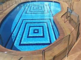 Aircon Pool View Nr Yumbo