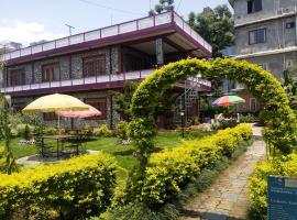 Galaxy Inn Guest House, hotell i Pokhara