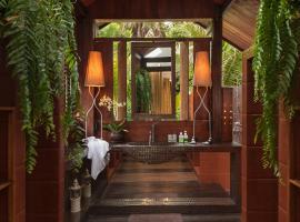 Chandra Residence, hotel dicht bij: Wat Phra That Doi Kham, Chiang Mai