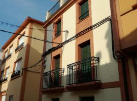 APARTAMENTOS POBRA-CASTELO，波布拉德卡拉米納爾的公寓