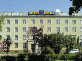 Iskra, hotel near Radom-Sadkow Airport - RDO, 