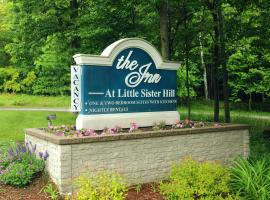 The Inn at Little Sister Hill, hotel sa Sister Bay