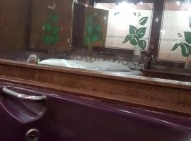 Hotel Lark, hotel u gradu Edson Passos