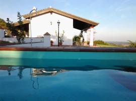 Las Cañadillas, pet-friendly hotel in El Castillo de las Guardas