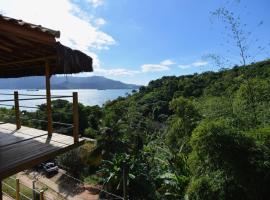 Villa Girassol, hotel poblíž významného místa Lage Waterfall, Ilhabela
